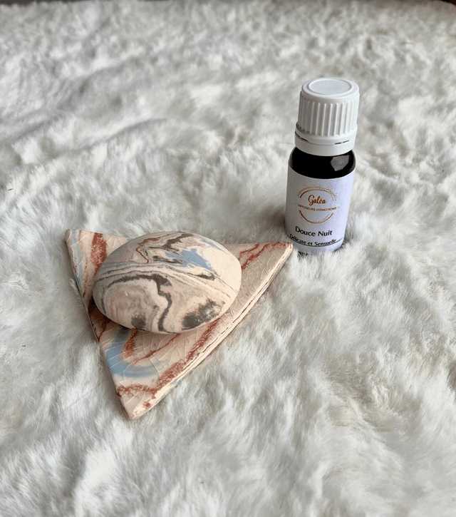 Ensemble Galet Diffuseurs + Support émaillé + 1 Flacon 10ml au choix